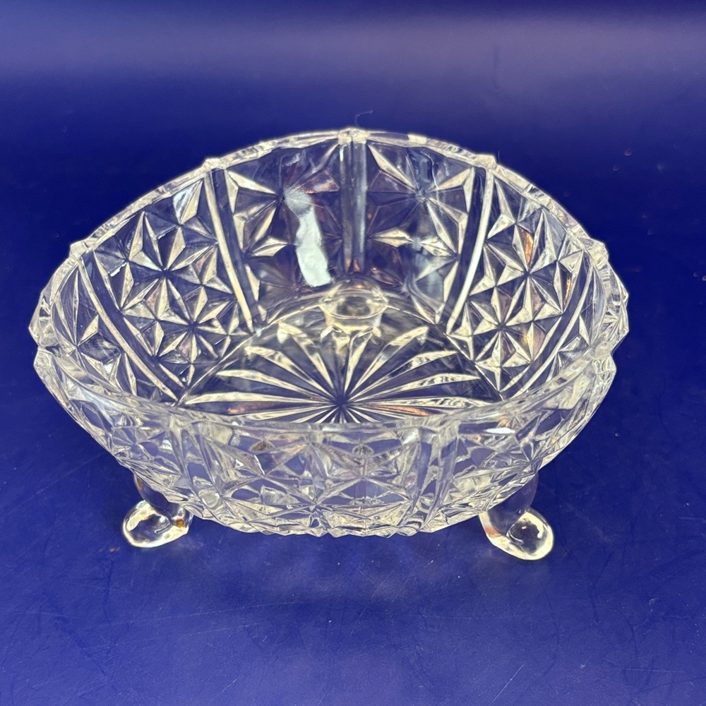 Clear Crystal Bon Bon Candy Bowl w/ 3 Footed Criss Cross Design